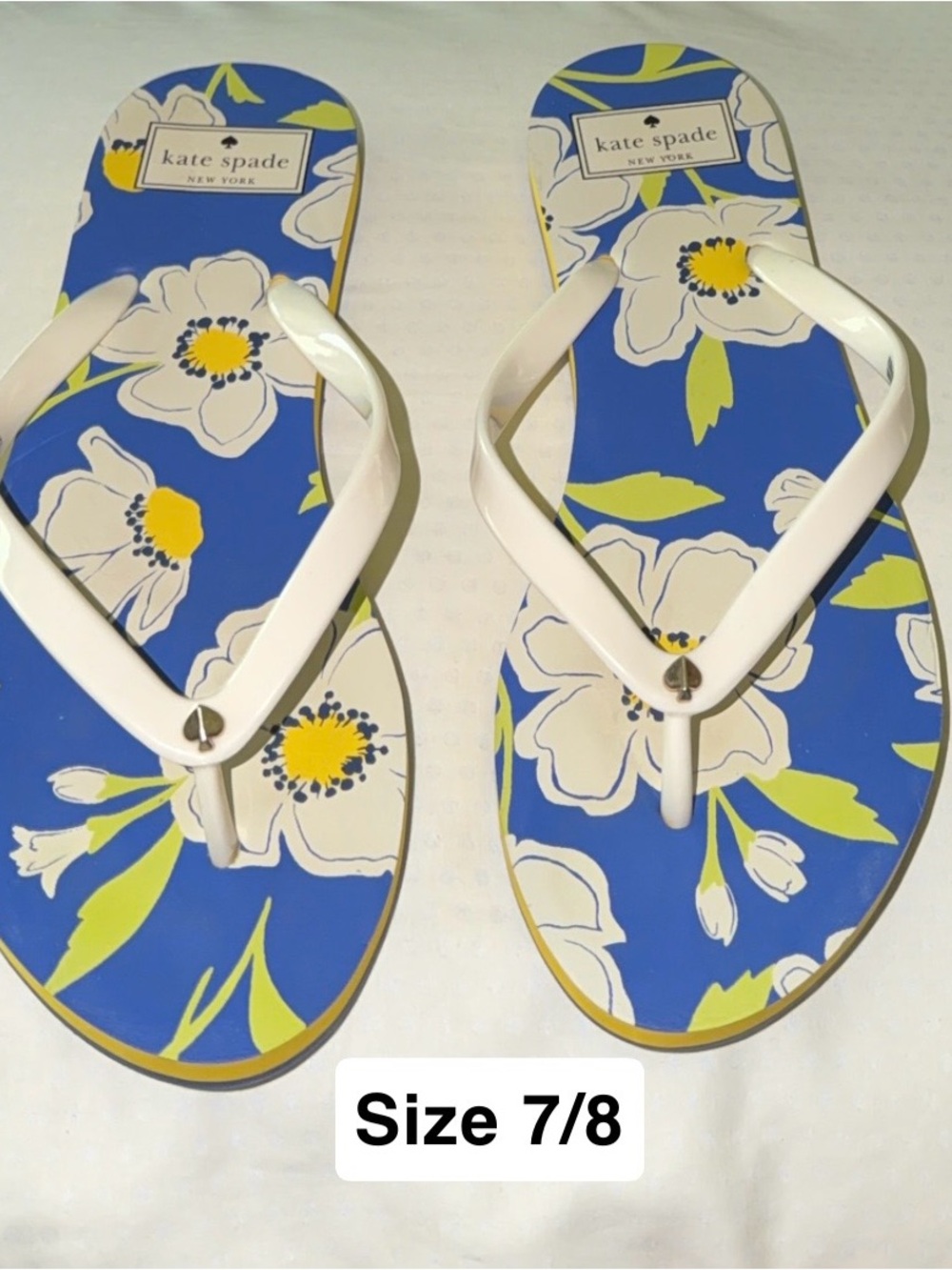 Kate spade blue floral flip flops
